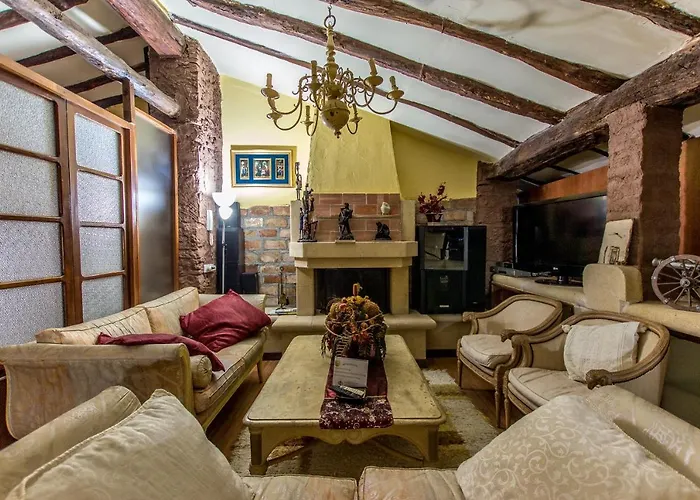 酒店 La Casona 3*