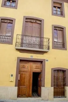La Casona 3*